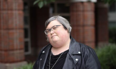 Joan Donovan: Una investigadora acusa a Harvard de rendirse ante Meta: “Mi despido coincidió con una donación de Zuckerberg, la mayor de la historia” |  Tecnología