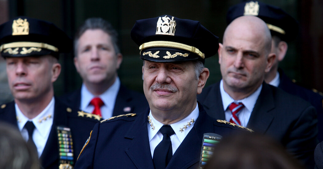 Joseph Esposito, antiguo jefe de la policía de Nueva York, ha muerto a los 73 años