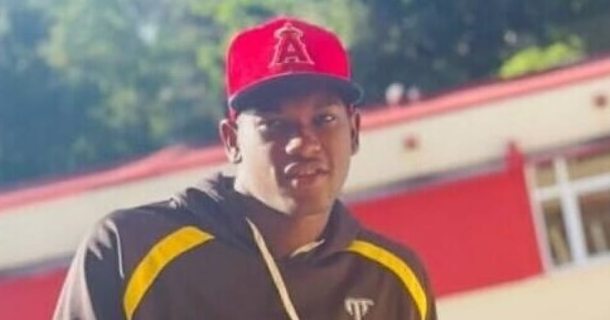 Joven pelotero cubano Danger Casi se va del país rumbo a Dominicana
