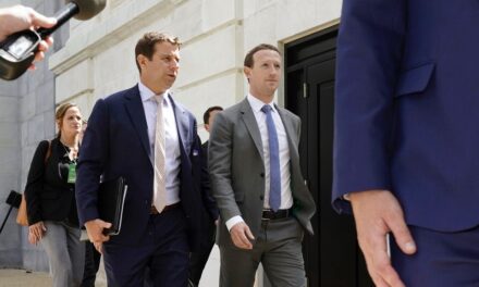 Juez de Texas rechaza la apelación de Zuckerberg para evitar la declaración