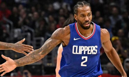Kawhi Leonard espera que el acuerdo ayude a los Clippers a retener a George y Harden