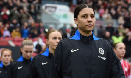 Kerr del Chelsea sufre una lesión del ligamento cruzado anterior en el campo de entrenamiento en Marruecos
