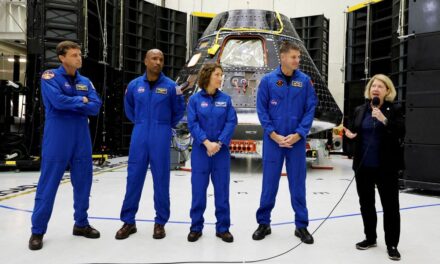 La NASA retrasa un año su regreso a la Luna por problemas en las naves privadas |  Ciencia
