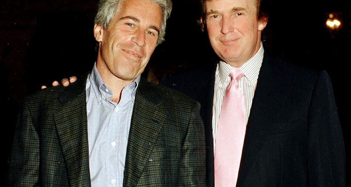 La jueza desclasifica documentos explosivos sobre Jeffrey Epstein con fotografías y acusación sin confirmar |  internacional