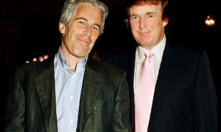 La jueza desclasifica documentos explosivos sobre Jeffrey Epstein con fotografías y acusación sin confirmar |  internacional