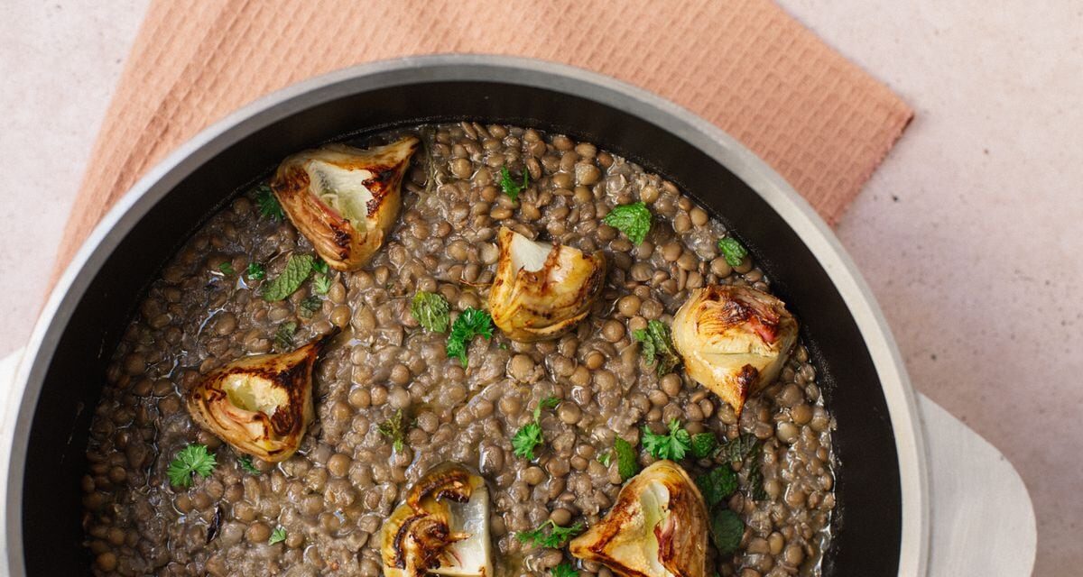 Lentejas a la romana con alcachofas |  El Comidista |  gastronomia