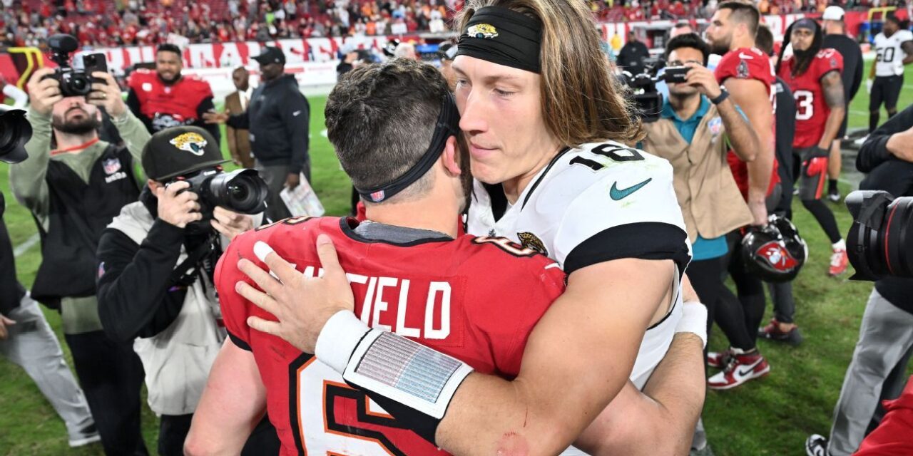 Lesiones de la semana 18 de la NFL: noticias sobre Trevor Lawrence, Baker Mayfield y más