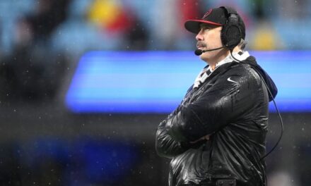 Los Atlanta Falcons despiden a Arthur Smith tras una temporada de 7-10