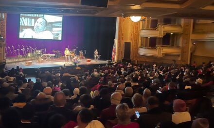 Los neoyorquinos celebran el Día de MLK en la Academia de Música de Brooklyn