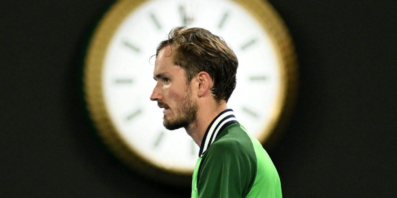 Medvedev gana el partido del Abierto de Australia en su tercer final más reciente en un Slam