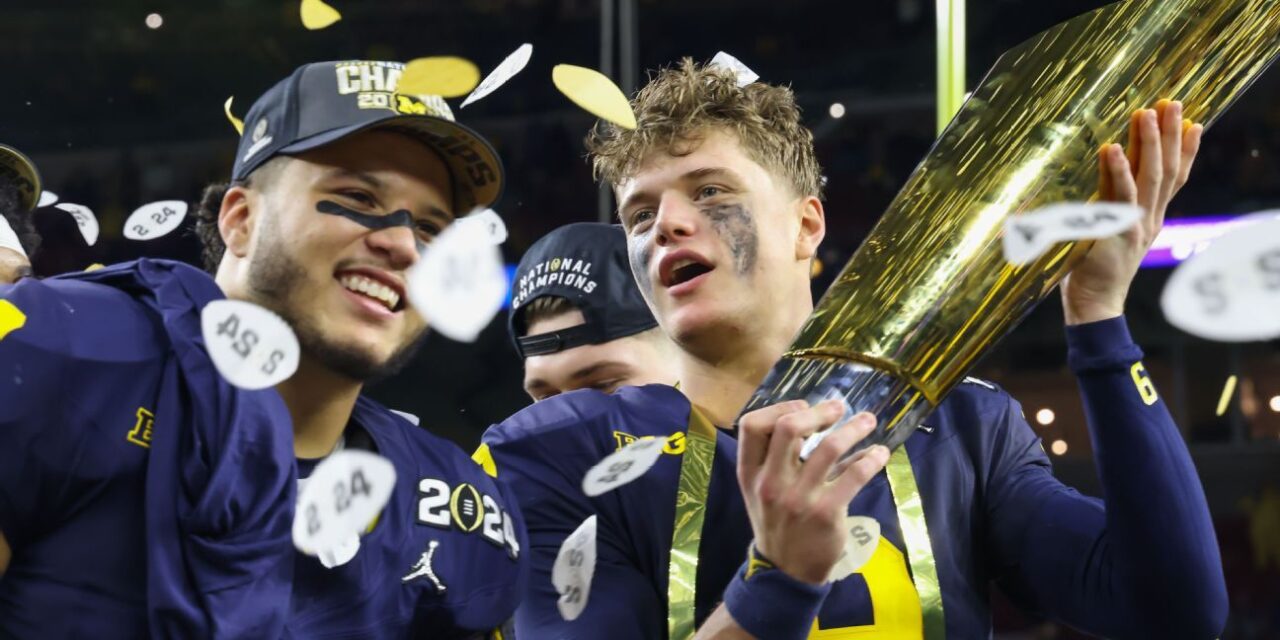 Michigan QB JJ McCarthy, RB Blake Corum ingresando al draft de la NFL