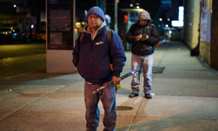 Muchos inmigrantes mayores en Nueva York están luchando: "No tengo futuro"