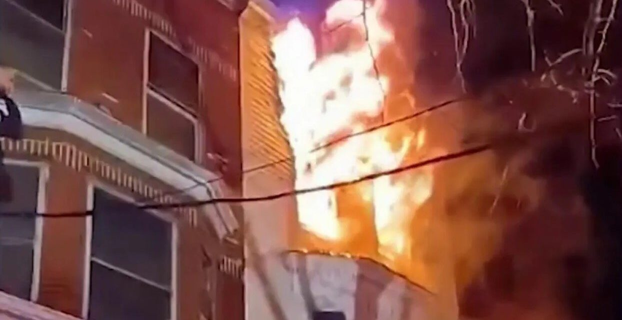 NY: Un fuego en El Bronx deja a la intemperie familias dominicanas |  AlMomento.net