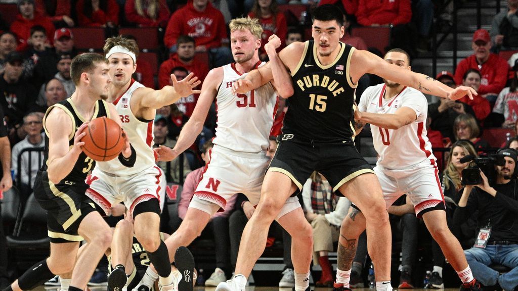 Nebraska, estado de Iowa, no clasificado, encabeza al No. 1 Purdue, al No. 2 Houston