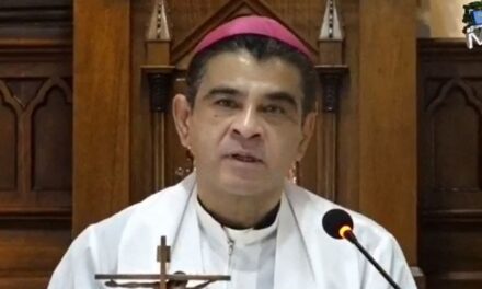 Nicaragua expulsa al Vaticano a 19 clérigos católicos encarcelados