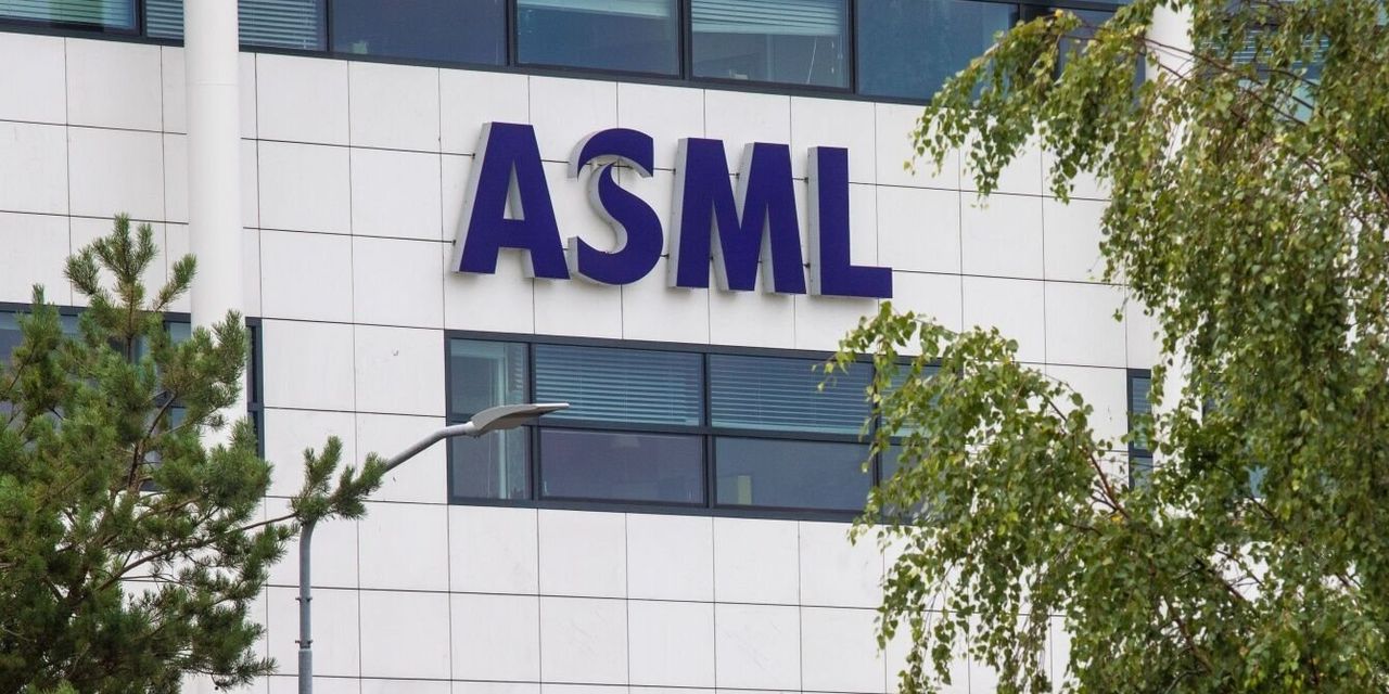Países Bajos bloquea las exportaciones de ASML de algunos equipos de fabricación de chips a China