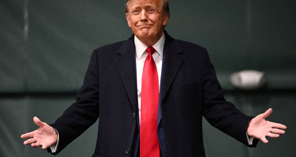Trump arrasa en los 'caucus' de Iowa, según las primeras estimaciones |  internacional