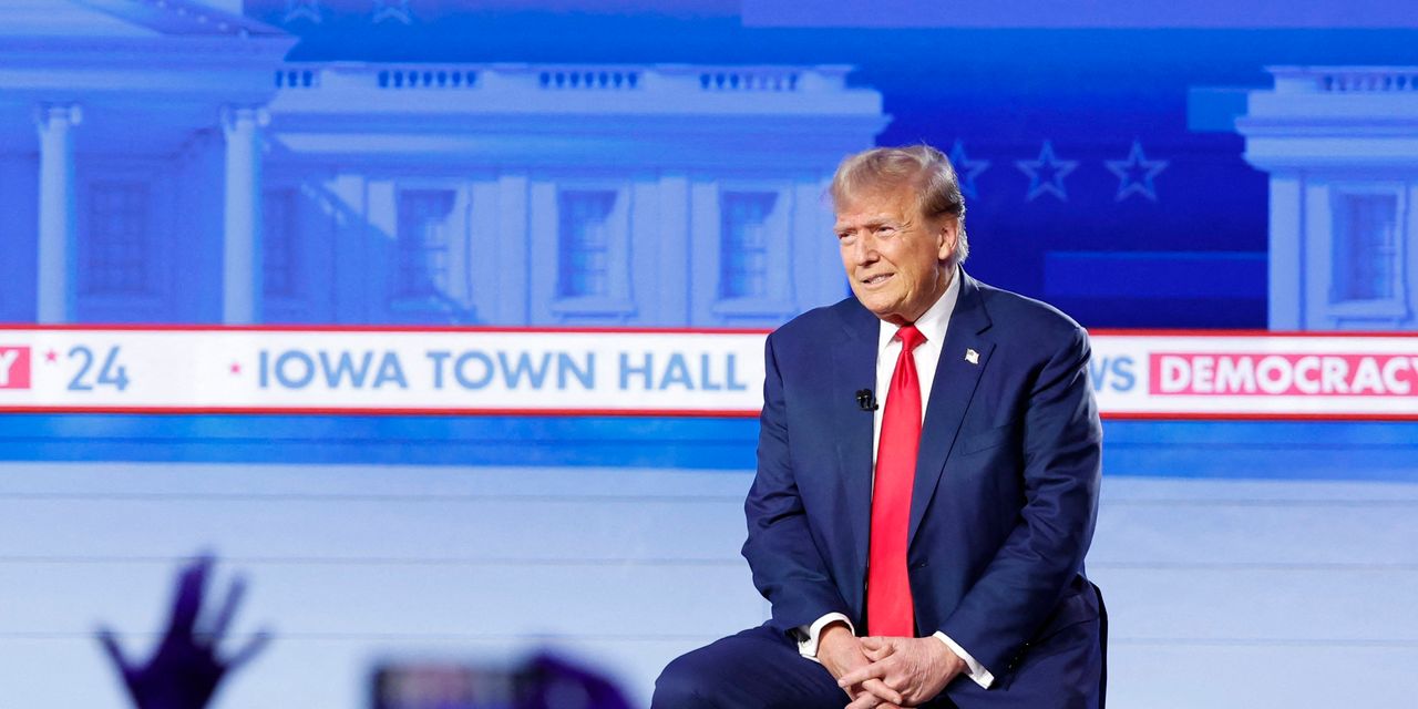 Trump dice que no le preocupa que los partidarios de Christie voten por Haley