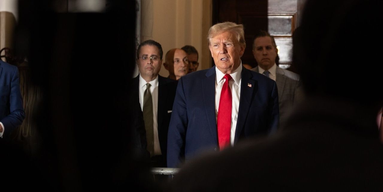 Trump y el Fiscal General de Nueva York se enfrentarán en un juicio por fraude de 370 millones de dólares