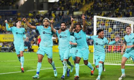 Un penalti salva al Barça en Las Palmas |  Fútbol |  Deportes