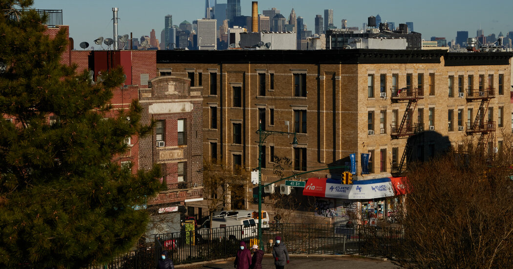 ¿30.000 dólares al año para vivienda?  Eso es promedio en Nueva York.