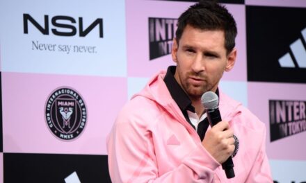 Messi se siente mucho mejor, con esperanzas de jugar en Tokio tras el desastre de relaciones públicas en Hong Kong