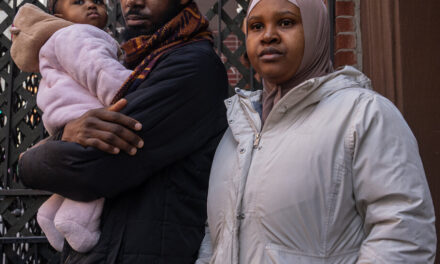 Solicitantes de asilo guineanos cuestionan su elección de venir a la ciudad de Nueva York
