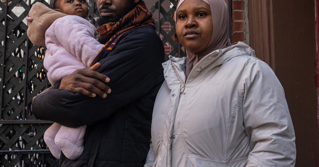 Solicitantes de asilo guineanos cuestionan su elección de venir a la ciudad de Nueva York
