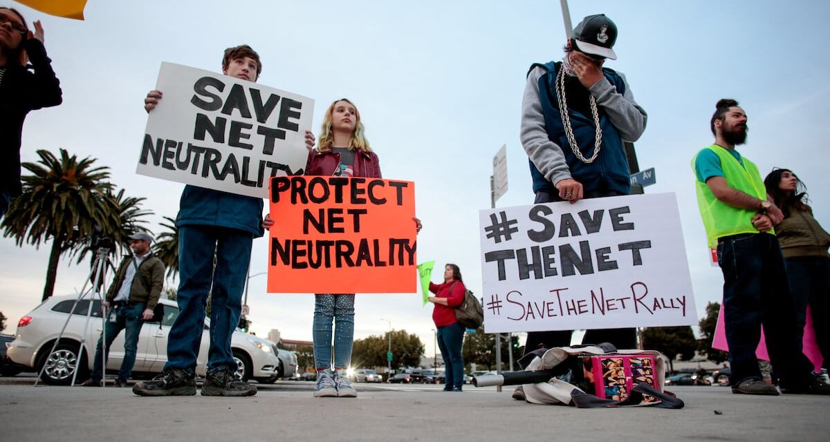 Estados Unidos restaura la neutralidad en la Red suprimida en la era Trump |  Tecnología