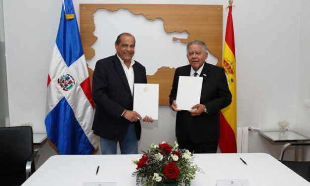La Embajada Dominicana refuerza su colaboración con entidades españolas