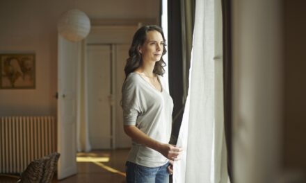 Por qué las altas tasas de interés dificultan aprovechar el valor líquido de la vivienda